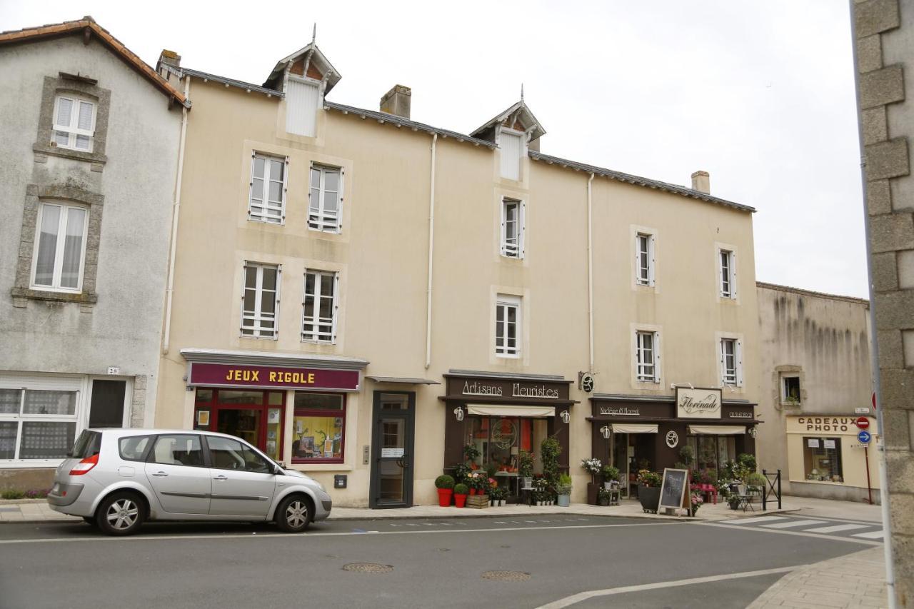 Appart-Alma Saint-Laurent-sur-Sèvre Exterior foto